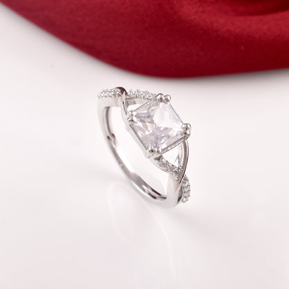 Oriana Ring With Cubic Zirconia