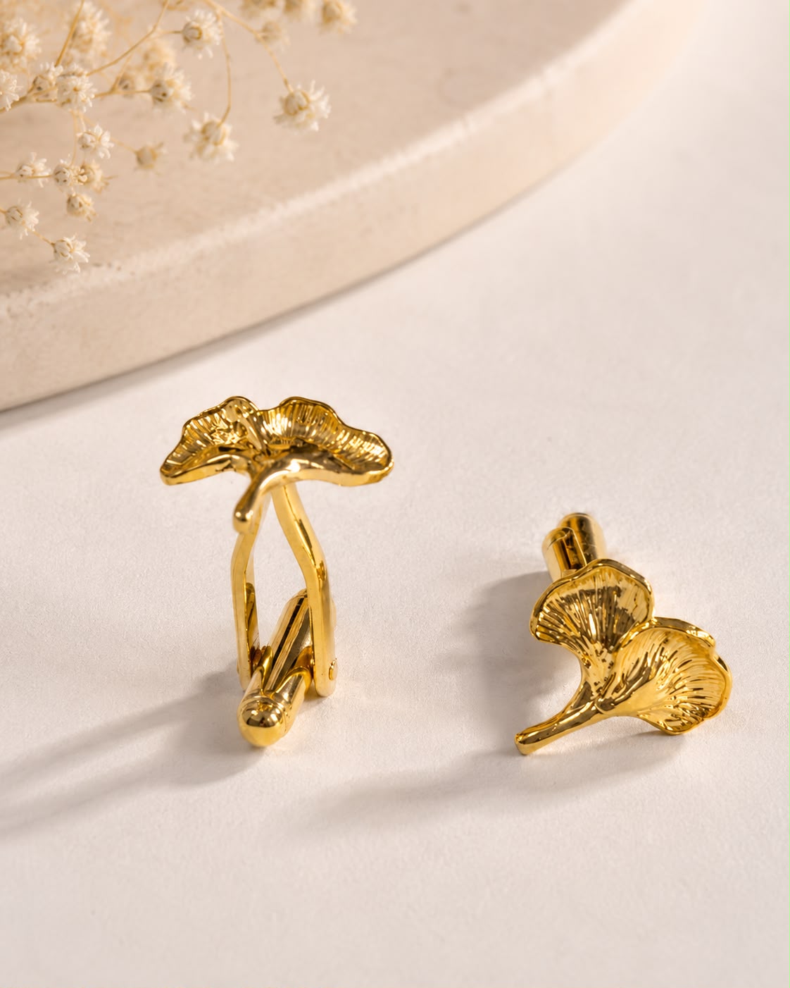 Noble Ginkgo Cufflinks