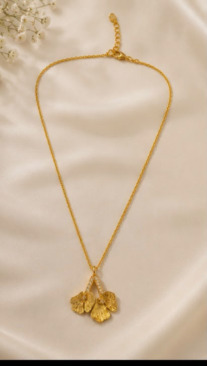Elowen Leaf Pendant
